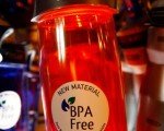 美国厂商制造不含高量双酚A(BPA) 的水壶(Photo by David McNew/Getty Images)