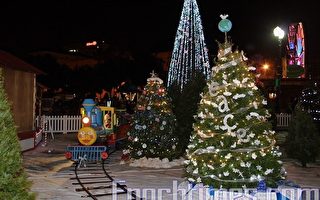 圣荷西公园举行圣诞树点灯仪式
