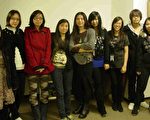 RISD出席莎倫感恩活動的一部分學生。（莎倫畫院提供）