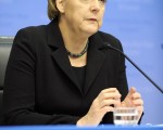 主导欧盟气候谈判的德国总理默克尔，以保护本国的就业机会为由，表示欧洲不愿再让步。(JEAN-CHRISTOPHE VERHAEGEN/AFP/Getty Images)