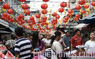 泰华埠新年传统浓 中国流亡者思乡心切