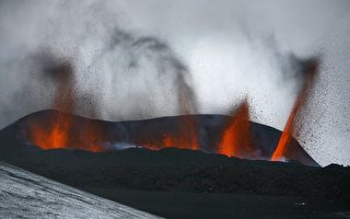 冰岛火山爆发 全球气候灾难前兆？