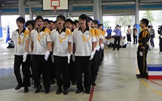 嘉县举办“全民国防教育励志歌曲比赛”