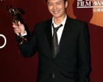 早前謝霆鋒已憑借《十月圍城》於「第四屆亞洲電影大獎」獲得最佳男配角。(圖/大紀元)