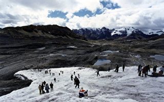 秘魯巨大冰川斷裂 引發75英尺高山海嘯