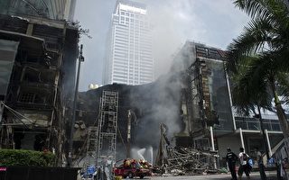 泰政府再延宵禁 曼谷世貿中心被燒燬1/3