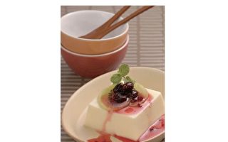 清新健康素豆腐料理：蔓越莓豆花