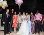 奉獻精神追得美嬌娘　異國戀人步入禮堂