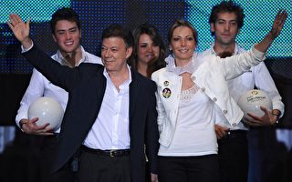 哥伦比亚总统决选 桑托斯大胜
