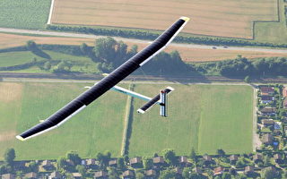 瑞士太陽能飛機完成世界首次夜航飛行