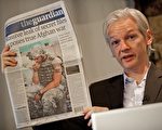 「維基洩密」網站不久前在互聯網上公布的文件披露了關於阿富汗戰爭的許多細節。圖為該網站創始人朱利安・阿桑奇2010年7月26日在英國倫敦召開記者會。(AFP PHOTO)