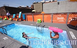 「垃圾車游泳池」成紐約「夏季街頭」新亮點