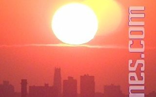 纽约法拉盛上空现数个太阳奇景