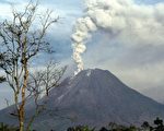 印尼火山再度喷发 疏散逾2万人