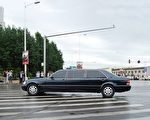 金正日8月底突然访问北京。该黑色轿车内据悉坐的就是金正日。 （图片来源：Getty Images）