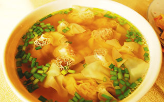 健康厨房：港式鲜虾水饺