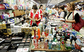 中国香水有毒 九成含有致癌物