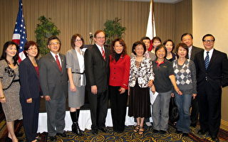 加州州長簽署法案 為中文學校正名