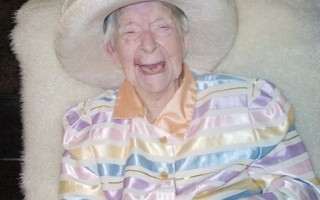 世界上最长寿的人 美德州114岁老妇