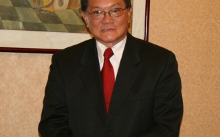 甄铭新宣布竞选2011年蒙市市议员