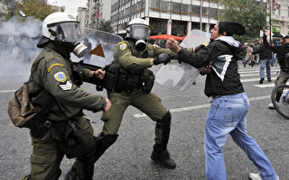 希臘再度大罷工　警民衝突議員掛彩