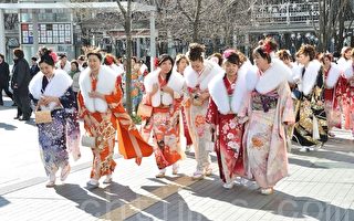 组图：日本成人节 青春气息洋溢