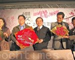 赏樱在三芝 缤纷艳丽的樱花延绵70公里