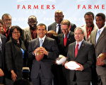 洛杉磯美式足球場冠名Farmers Field