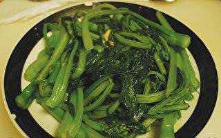 健康厨房：蒜茸炒油菜