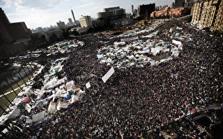 埃及民眾抗爭轉移到工潮