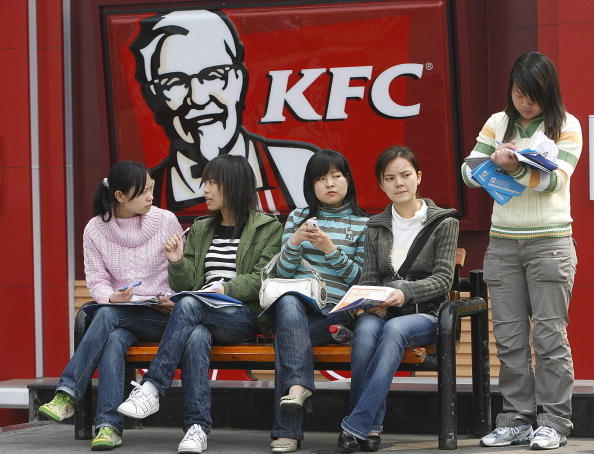 发泄对清零不满 “可达鸭”成老百姓新工具