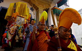 外媒：中共要求达赖喇嘛必须转世