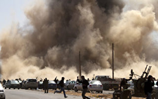 利比亚激战持续 卡扎菲称境内平静
