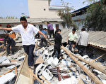 云南地震曝豆腐渣建筑  空心砖房砸死人