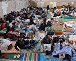 日強震後 近35萬人擠避難所