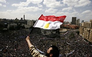 埃及民眾抗議軍政府無作為 軍警施暴