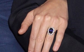 藍寶石訂婚戒指(Chris Jackson/Getty Images)