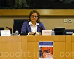 歐洲議會人權委員分會主席郝特拉女士主持於5月2日在歐洲議會主持有關新聞自由的聽證會。（攝影：李孜/大紀元）