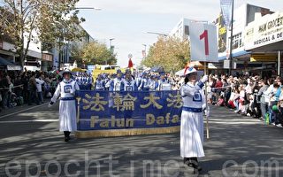 悉尼天國樂團引領社區遊行大慶典（圖）