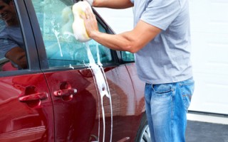 夏日洗車樂趣多 自己動手洗愛車