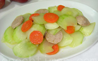 【采秀私房菜】清脆輕食的大黃瓜炒貢丸