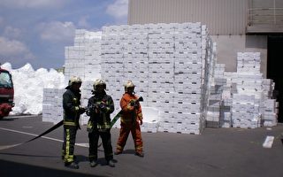 嘉市消防局 实施大型工厂救灾演练