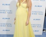 好莱坞女星凯特哈德森(Kate Hudson)于美国时间上周六，在洛杉矶产下一位健康的男婴。图为今年五月她出席电影首映的资料照。(图/Getty Images)