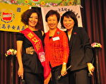 嘉女校友會 嘉市長與資深校友歡唱校歌