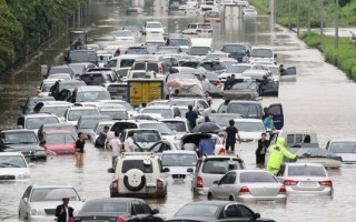 韩国遭遇暴雨袭击36人死亡11人失踪