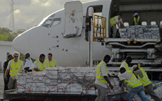 聯合國10噸物資抵索馬里