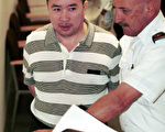 赖昌星12年前潜逃到加拿大，以非法入境罪被捕，然后申请难民，走过了冗长的聆讯程序。（AFP）