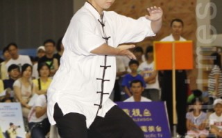武术教练：新唐人发扬传统武术