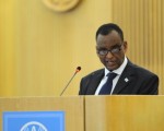 索马里过渡政府副首相易卜拉希姆曾经是伦敦一所中学的老师。(ANDREAS SOLARO/AFP/Getty Images)