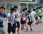 文雅國小學童為愛書搬新家